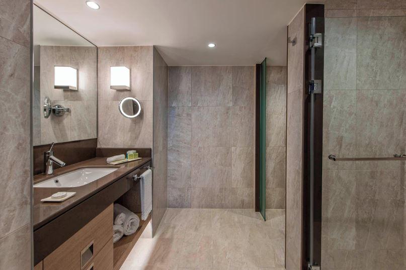 Renaissance Polat İstanbul Hotel — Banyo
